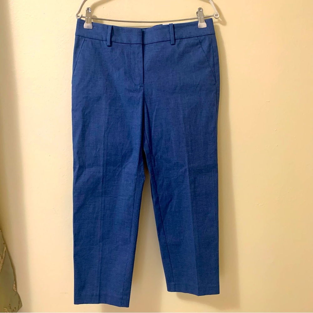 LOFT Women’s Riviera Slim Pants. Blue. Size 2 Petite.